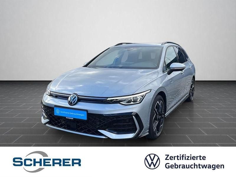 Oyster silver metallic (metallic) Gebraucht 2025 VW Golf VIII R-line Kombi | 31.690 € (Fairer Preis) - Bild 1/4
