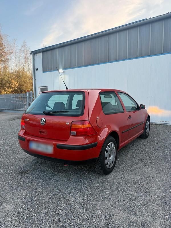 Gebraucht VW Golf 100 PS (73 kW) 1998 Orange Coupé