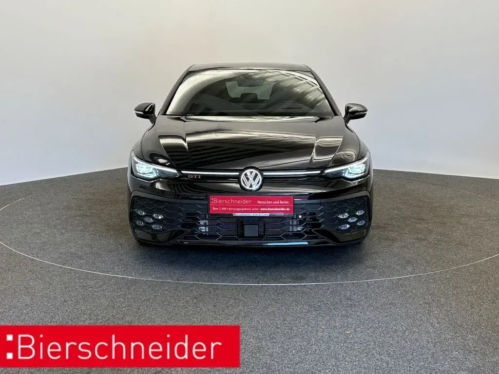 Gebraucht VW Golf VIII GTI 265 PS (194 kW) 2024 Schwarz Limousine