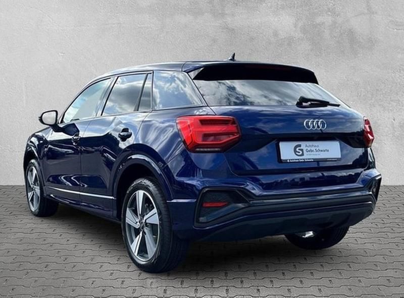 Gebraucht Audi Q2 S-Line 150 PS (110 kW) 2025 Navarrablau metallic SUV
