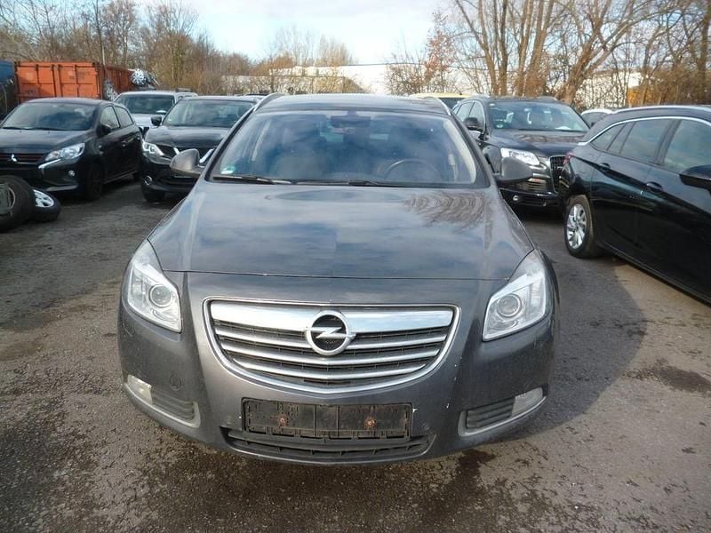 Gebraucht Opel Insignia Cosmo 220 PS (161 kW) 2009 Grau Kombi