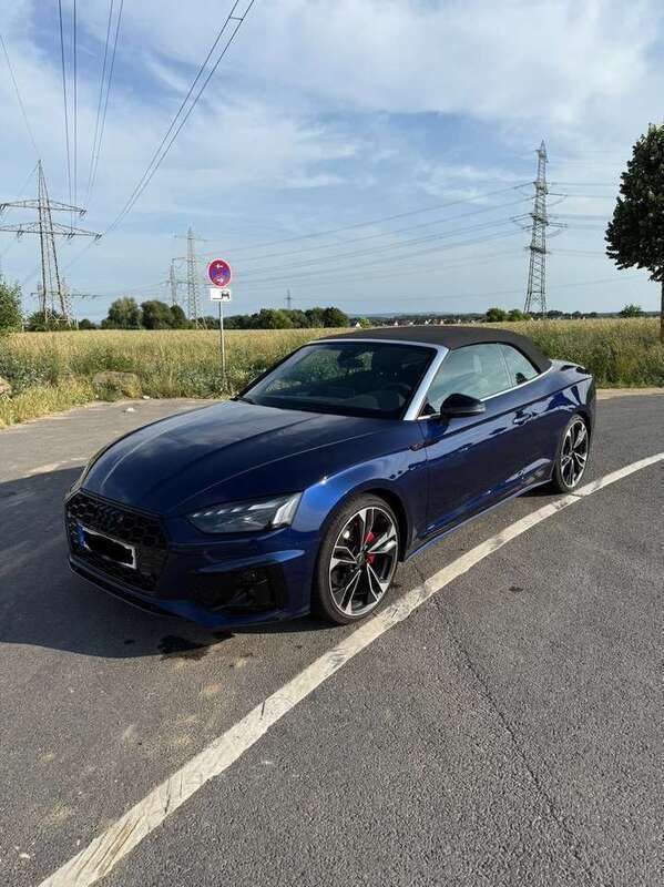 Blau Gebraucht 2024 Audi A5 Cabriolet Competition Cabrio | 50.750 € (Fairer Preis) - Bild 1/4