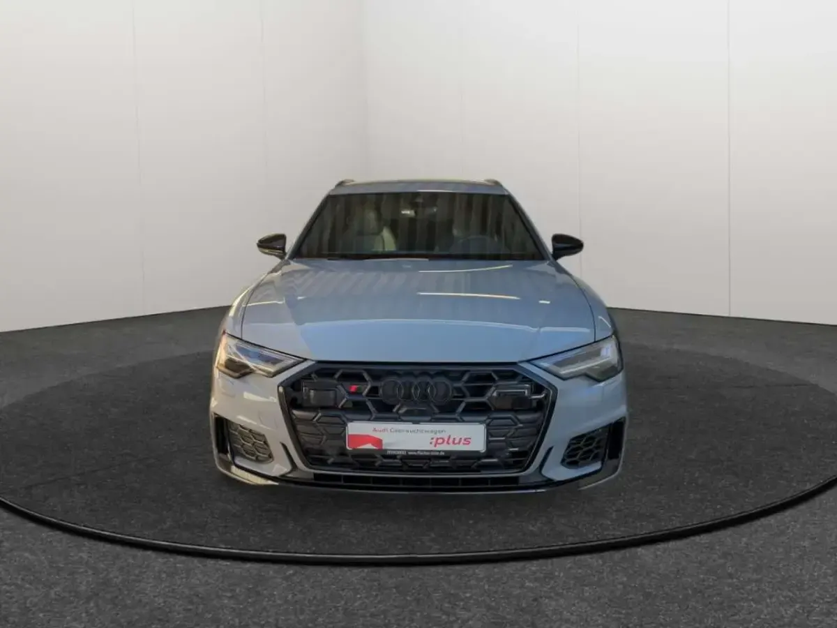 Gebraucht Audi S6 Ambiente 344 PS (253 kW) 2024 Grau Kombi