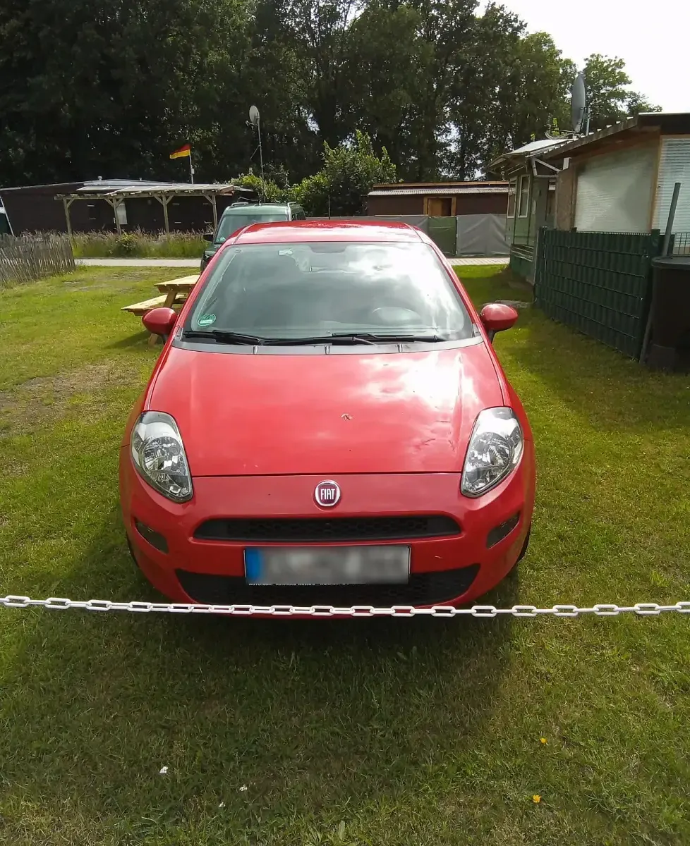 Gebraucht Fiat Punto 64 PS (47 kW) 2015 Rot Kleinwagen