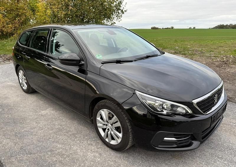 Schwarz Gebraucht 2019 Peugeot 308 Kombi | 7.999 € (Superpreis) - Bild 1/4