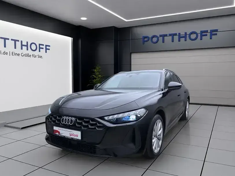 Gebraucht Audi A5 Comfort 204 PS (150 kW) 2025 Schwarz Kombi