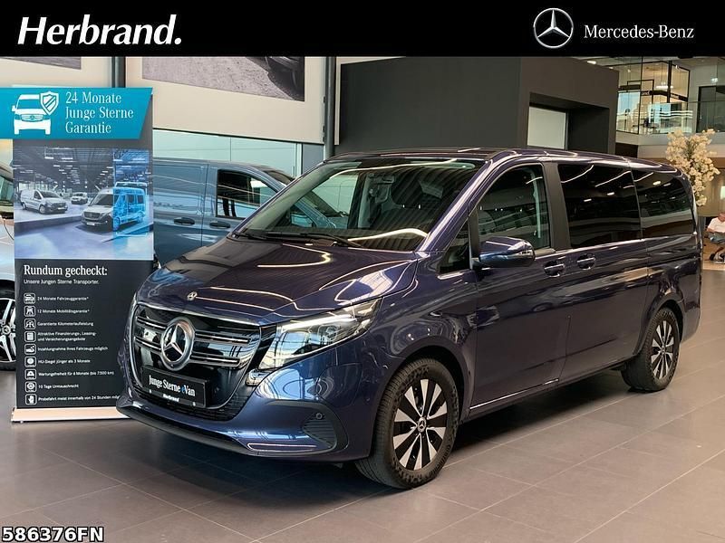 Blau Gebraucht 2024 Mercedes EQV300 Van | 57.950 € (Fairer Preis) - Bild 1/4
