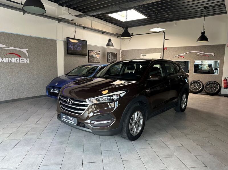 Mocca brown / met Gebraucht 2017 Hyundai Tucson GO! SUV | 13.700 € (Guter Preis) - Bild 1/4