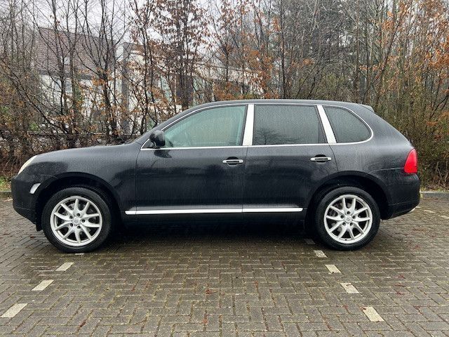 Schwarz Gebraucht 2004 Porsche Cayenne SUV | 4.999 € - Bild 1/4
