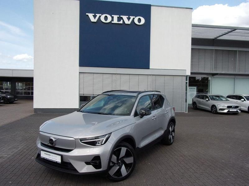 Silber Gebraucht 2022 Volvo XC40 Pro SUV | 34.900 € (Etwas zu teuer) - Bild 1/4