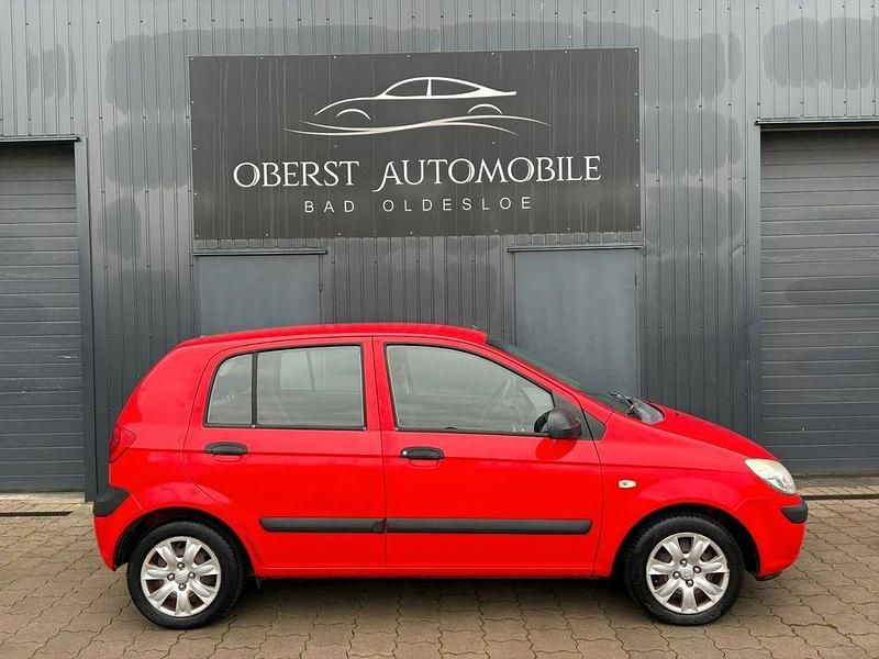Gebraucht Hyundai Getz Basis 67 PS (49 kW) 2008 Rot Kleinwagen
