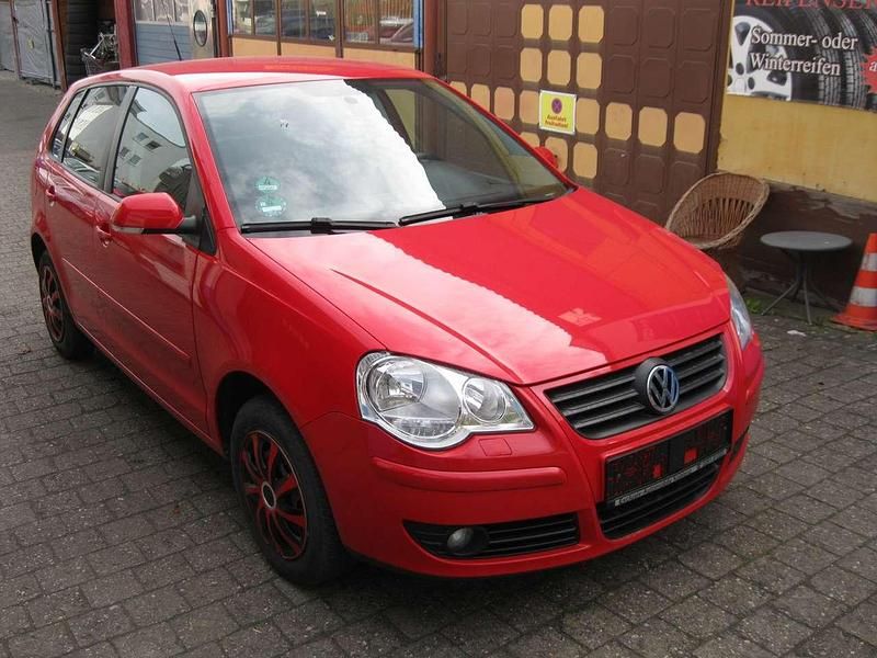 Gebraucht VW Polo Edition 69 PS (50 kW) 2009 Rot Kleinwagen