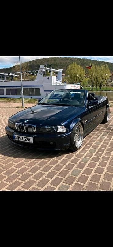 Gebraucht BMW 320 Cabriolet 170 PS (125 kW) 2001 Blau Cabrio