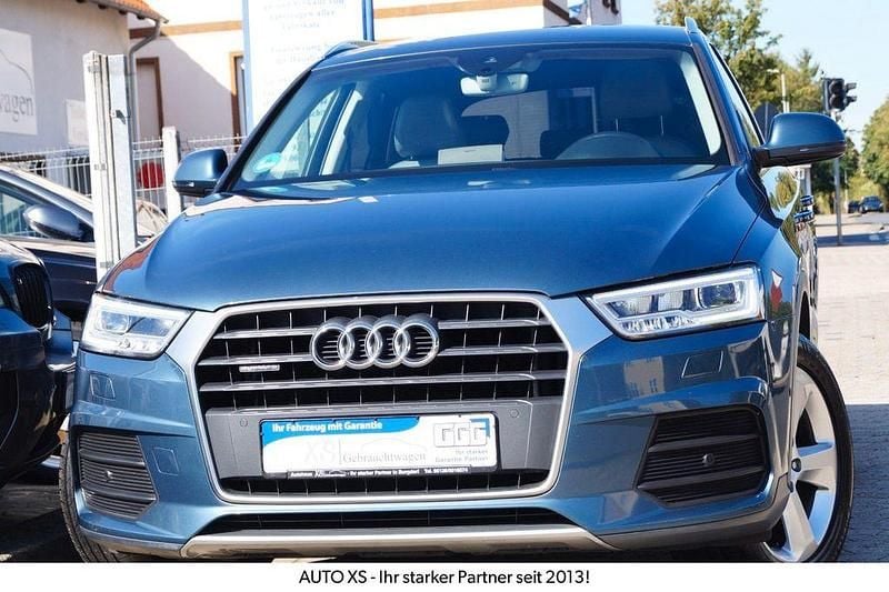 Blau Gebraucht 2015 Audi Q3 Design SUV | 16.990 € (Guter Preis) - Bild 1/4