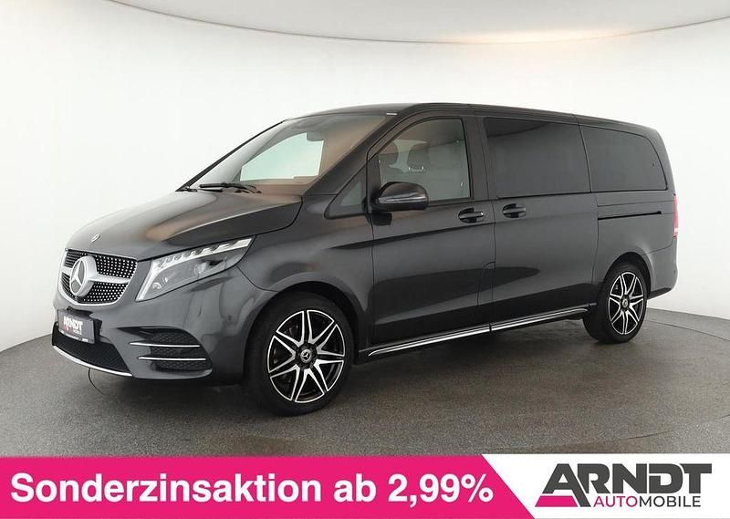 Graphitgrau dunkel Gebraucht 2024 Mercedes V300 Avantgarde Van / Kleinbus | 64.784 € (Fairer Preis) - Bild 1/4