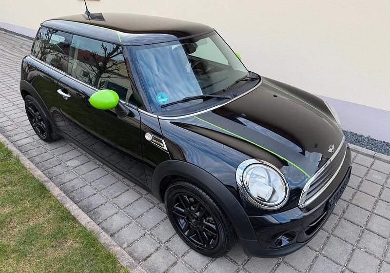 Gebraucht Mini Cooper Brick Lane 98 PS (72 kW) 2013 Schwarz Kleinwagen