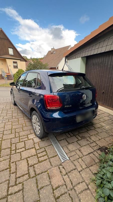 Gebraucht VW Polo Trendline 69 PS (50 kW) 2011 Blau Kleinwagen