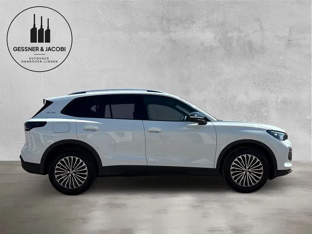 Gebraucht VW Tiguan Goal 150 PS (110 kW) 2025 Weiß SUV