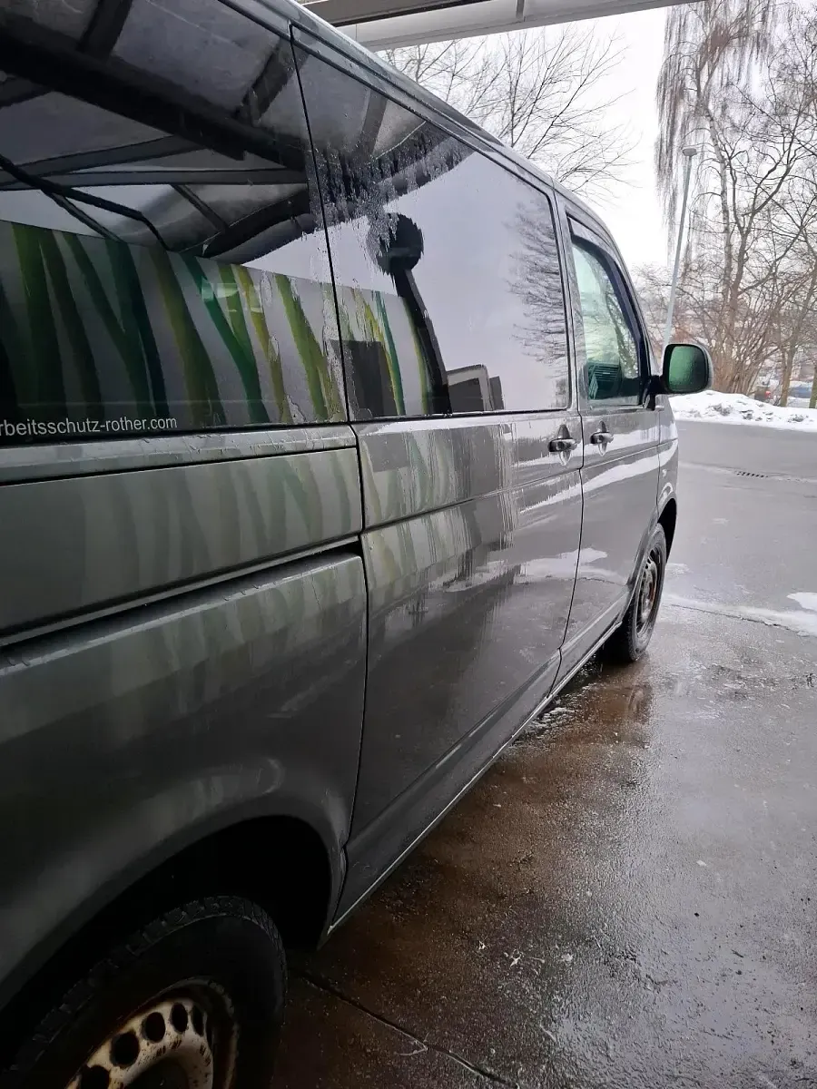 Gebraucht VW Caravelle 102 PS (75 kW) 2012 Grau Van