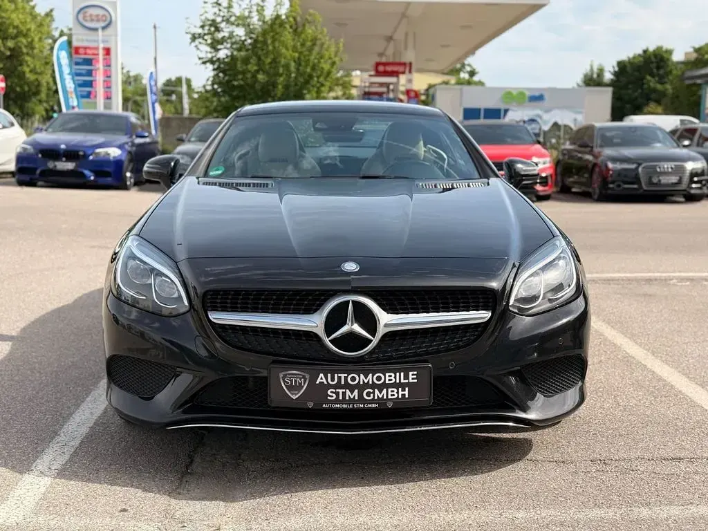 Gebraucht Mercedes SLC200 184 PS (135 kW) 2017 Schwarz Cabrio