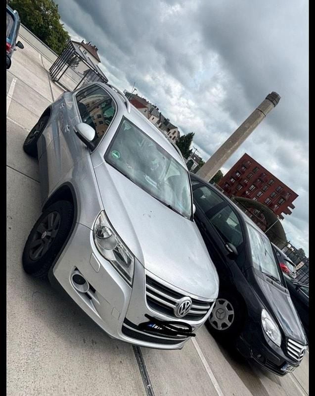 Silber Gebraucht 2008 VW Tiguan SUV | 4.500 € (Superpreis) - Bild 1/4