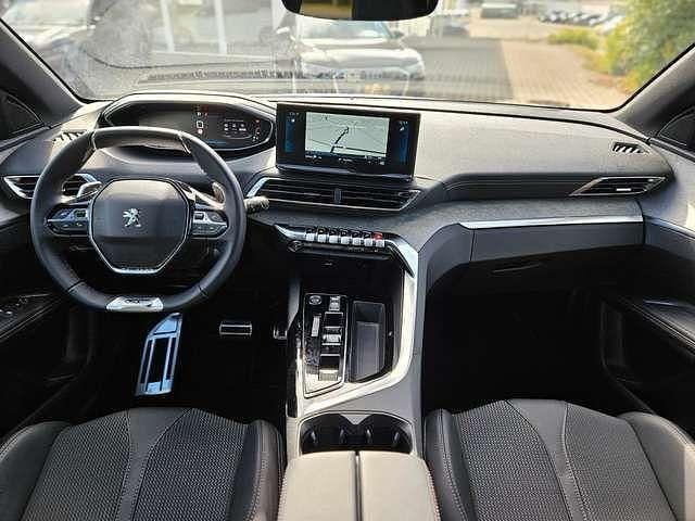 Gebraucht 2024 Peugeot 5008 GT Van / Kleinbus | 28.950 € (Superpreis) - Bild 1/4