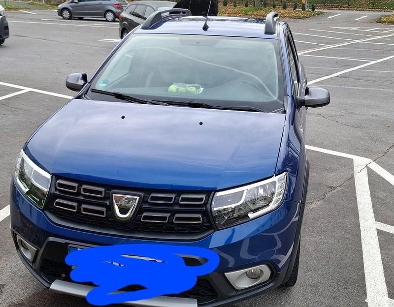 Gebraucht Dacia Sandero Expression 101 PS (74 kW) 2020 Blau Limousine