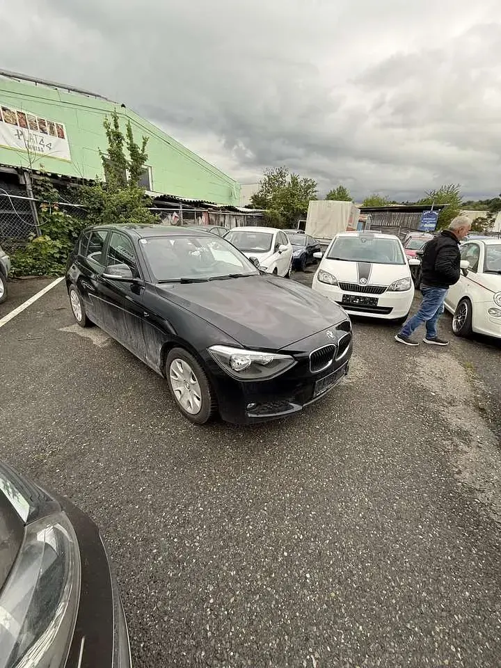 Gebraucht BMW 114 102 PS (75 kW) 2012 Schwarz 2 Kleinwagen