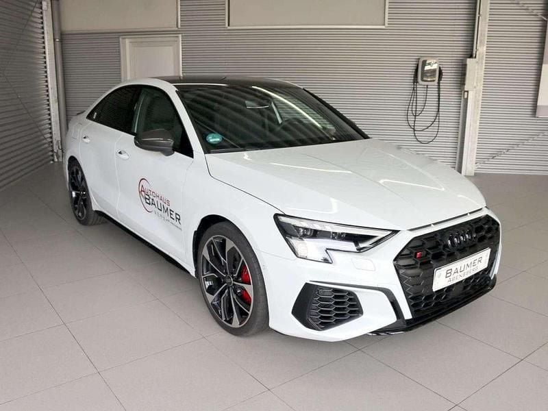 Gebraucht Audi S3 Ambiente 310 PS (228 kW) 2023 Weiß Limousine