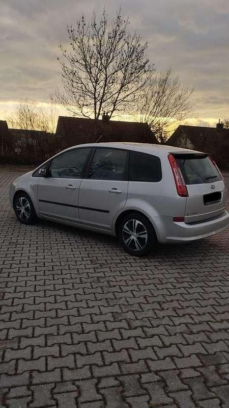 Gebraucht 2007 Ford C-MAX Titanium Van / Kleinbus | 2.000 € (Guter Preis) - Bild 1/4