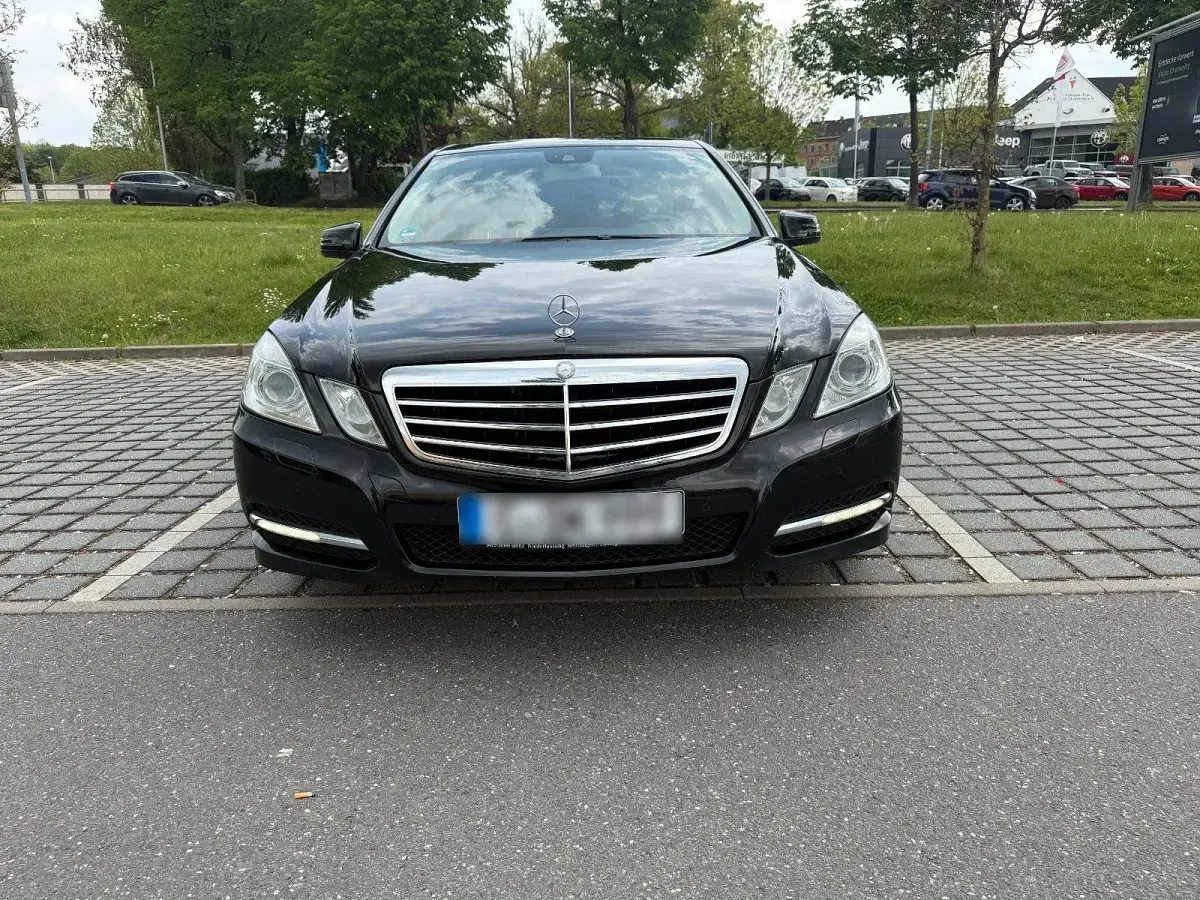 Brugt Mercedes E250 Avantgarde 204 HK (150 kW) 2011 Sedan