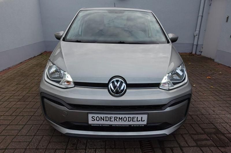 Gebraucht VW up! Sound 90 PS (66 kW) 2017 Silber Kleinwagen