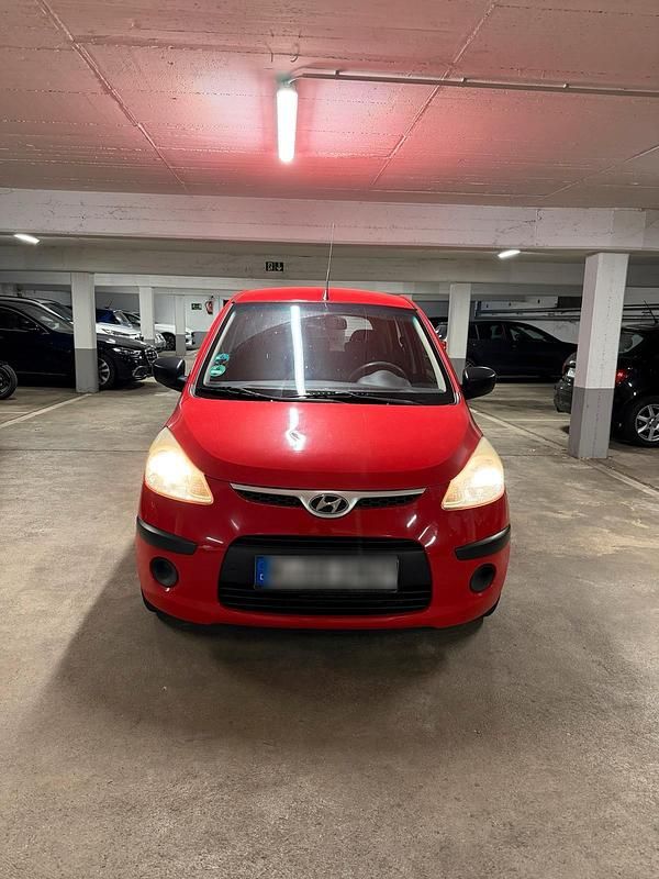 Gebraucht Hyundai i10 68 PS (50 kW) 2009 Rot Kleinwagen