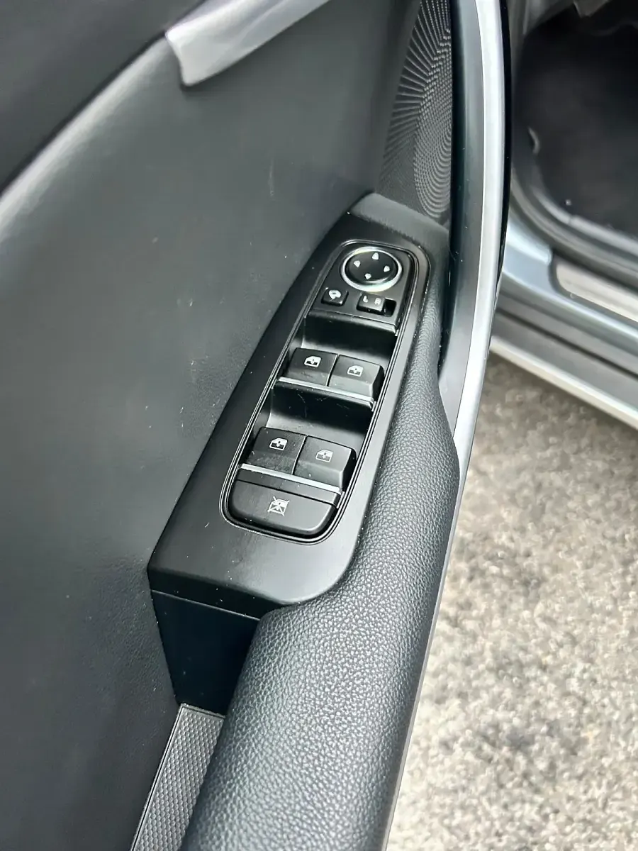 Gebraucht Kia XCeed 141 PS (103 kW) 2020 Grau SUV