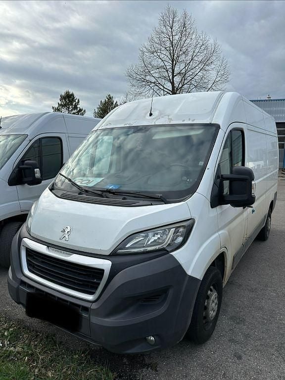 Gebraucht Peugeot Boxer 150 PS (110 kW) 2014 Weiß Van