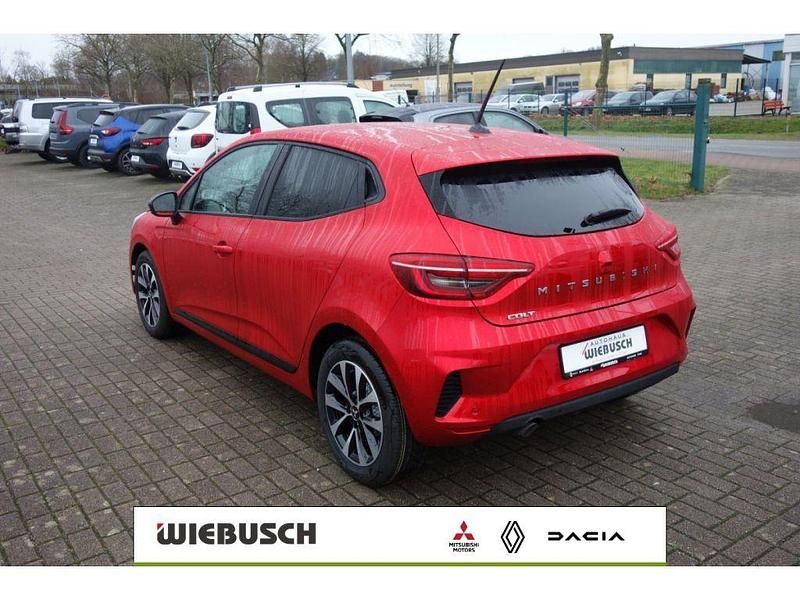 Gebraucht Mitsubishi Colt Plus 67 PS (49 kW) 2024 Aurorarot Kleinwagen