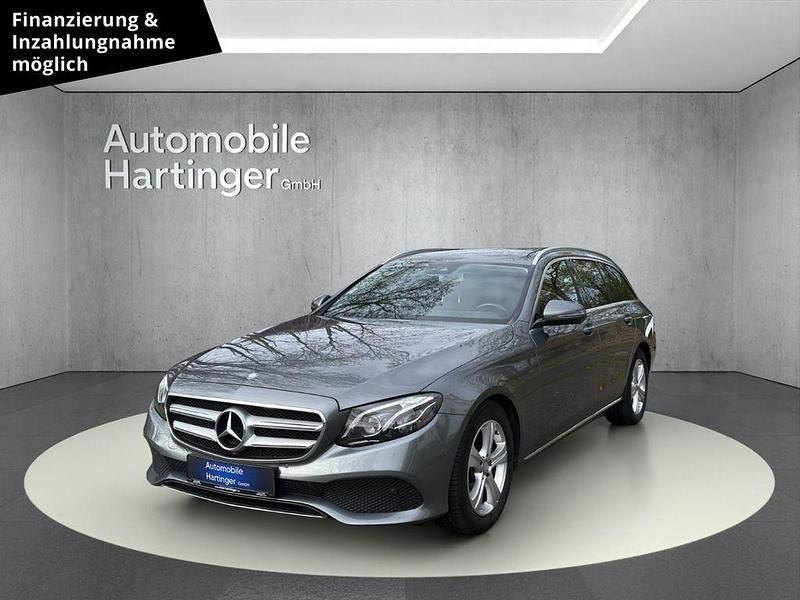 Gebraucht Mercedes E200 184 PS (135 kW) 2017 Selenitgrau  metalliclack Kombi