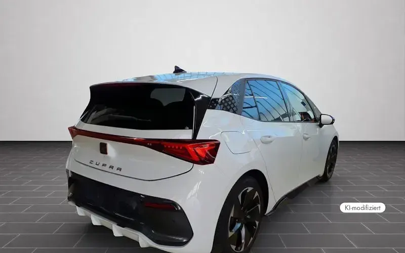 Gebraucht Cupra Born 169 kW (231 PS) 2025 Glacial white metallic (metallic) Kleinwagen