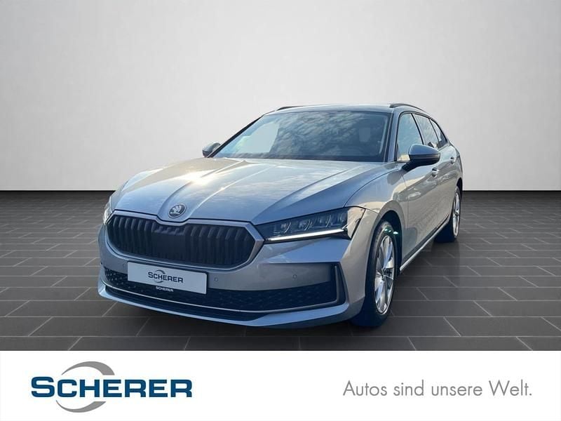 Gebraucht Skoda Superb Selection 150 PS (110 kW) 2025 Aluminiumsilber metallic Kombi