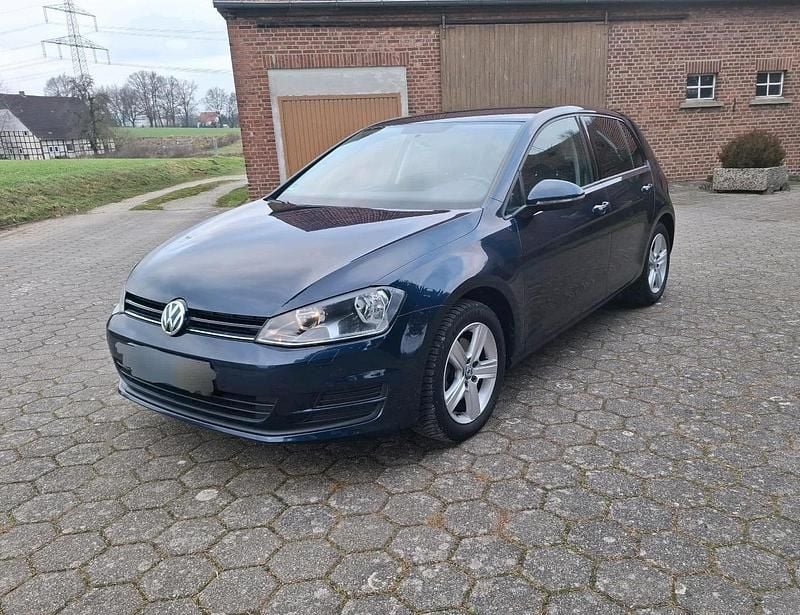 Blau Gebraucht 2013 VW Golf VII Kleinwagen | 6.500 € (Superpreis) - Bild 1/4
