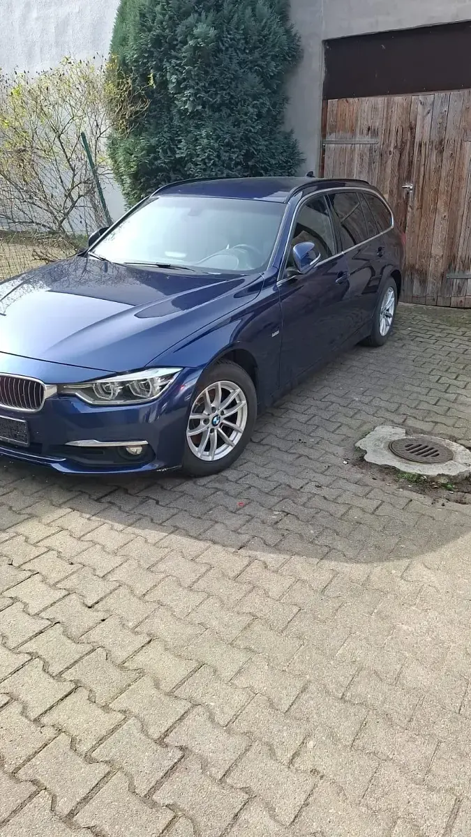 Second-hand BMW 320 190 CP (139 kW) 2018 Albastru Break