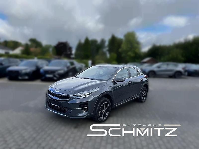 Grau Gebraucht 2022 Kia XCeed Spirit SUV | 18.990 € (Guter Preis) - Bild 1/4