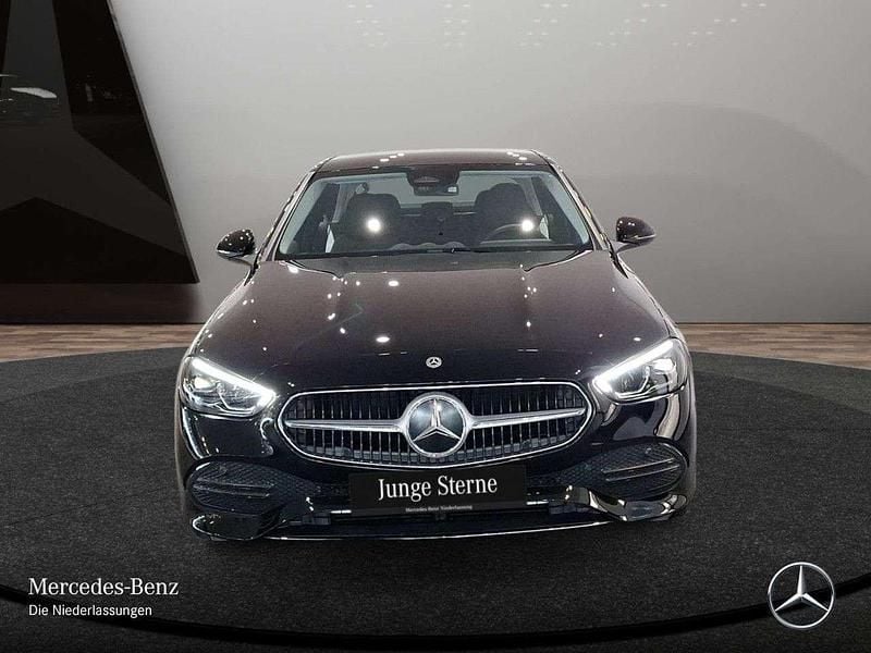 Gebraucht Mercedes C180 Avantgarde 170 PS (125 kW) 2025 Schwarz Limousine