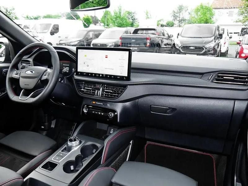 Gebraucht Ford Kuga ST-Line X 182 PS (133 kW) 2024 Schwarz SUV