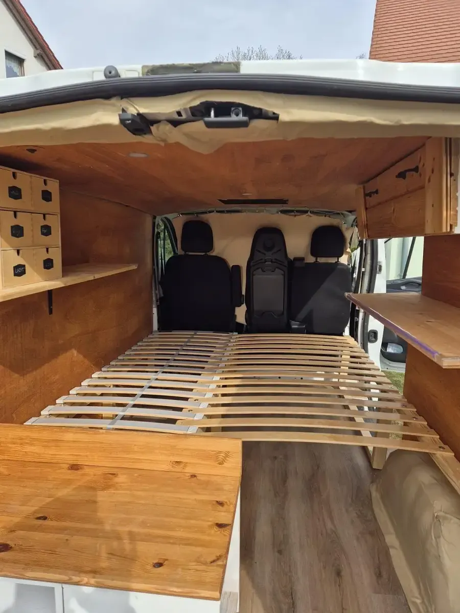 Gebraucht Opel Vivaro 121 PS (88 kW) 2017 Weiß Van / Kleinbus