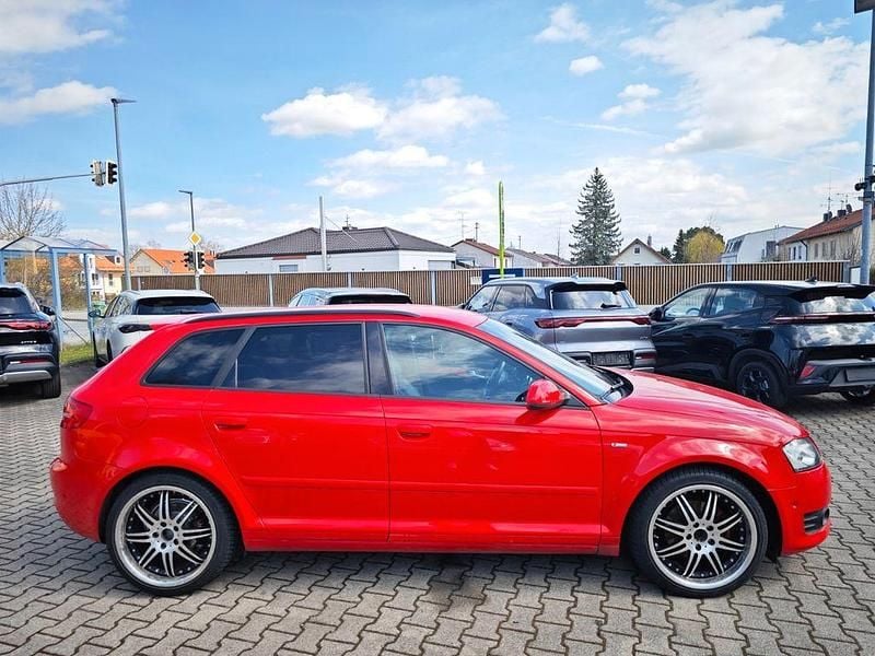 Gebraucht Audi A3 S-Line 125 PS (91 kW) 2011 Rot Kleinwagen