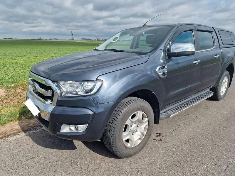 Gebraucht Ford Ranger Limited 200 PS (147 kW) 2017 Grau Pickup