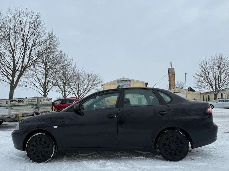 Gebraucht Seat Cordoba 75 PS (55 kW) 2003 Schwarz Limousine