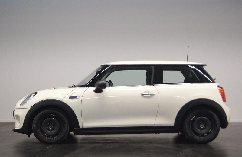 Usado Mini ONE 75 HP (55 kW) 2016 Branco Citadino