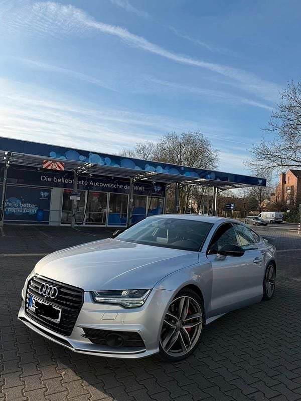 Grau Gebraucht 2015 Audi A7 Competition Limousine | 19.500 € (Fairer Preis) - Bild 1/4